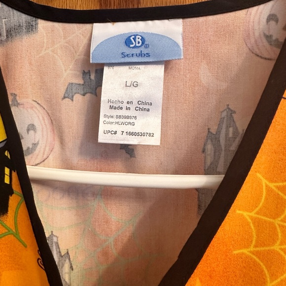 Halloween Scrubs Top - Picture 5 of 5